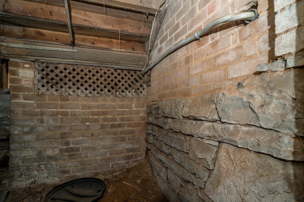 203 N MAIN ST, BRIDGEWATER, Virginia 22812, ,Commercial,203 N MAIN ST,672628 MLS # 672628