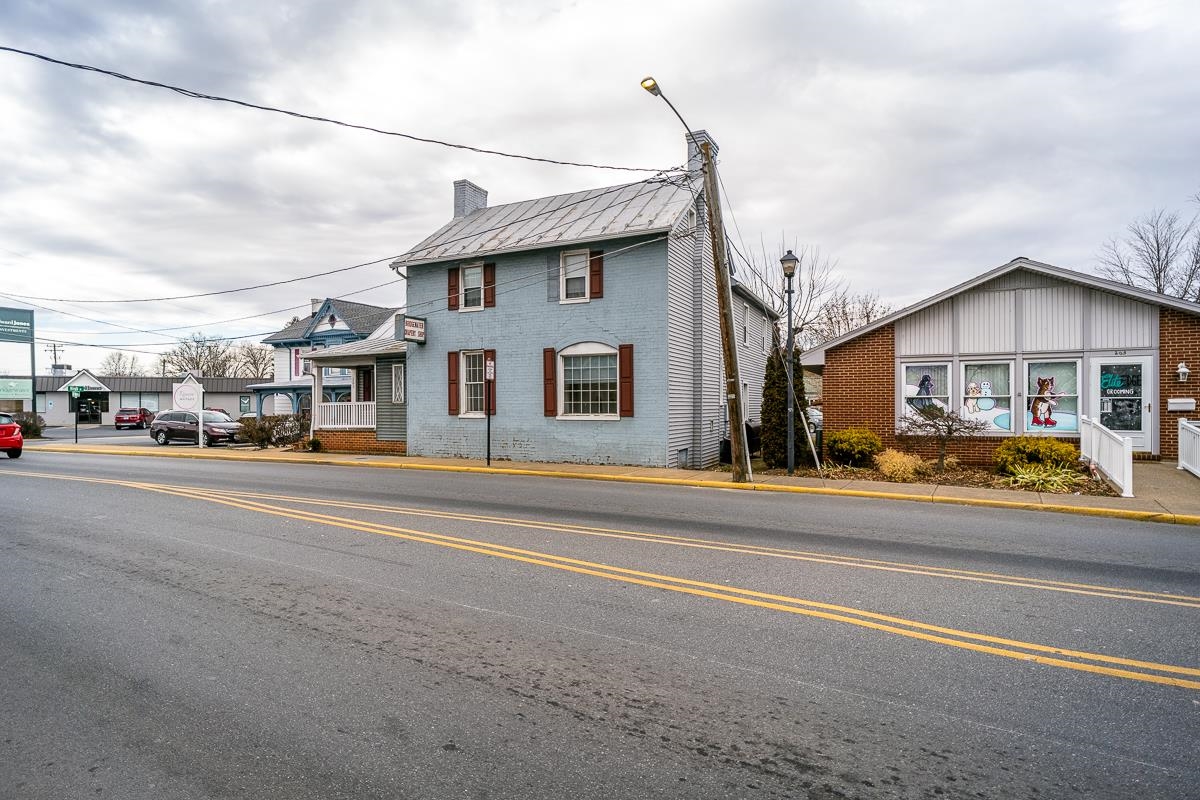 203 N MAIN ST, BRIDGEWATER, Virginia 22812, ,Commercial,203 N MAIN ST,672628 MLS # 672628