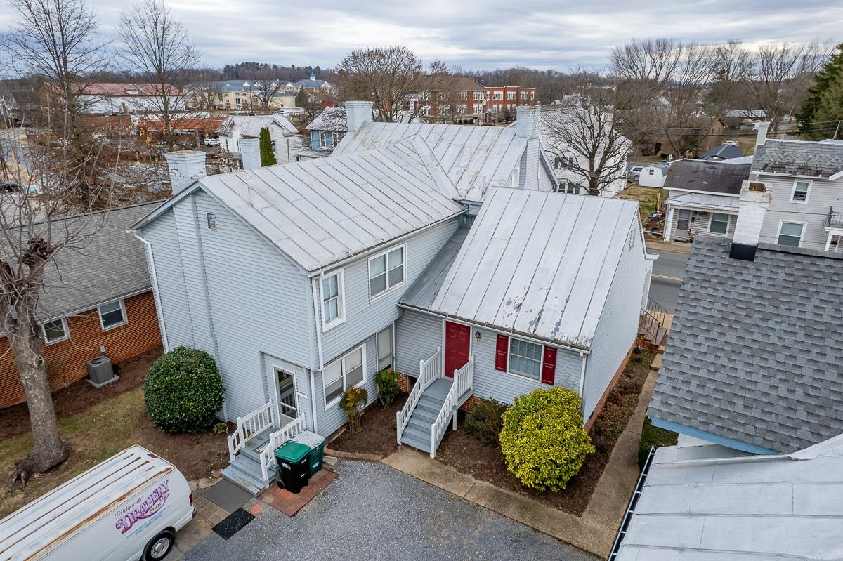 203 N MAIN ST, BRIDGEWATER, Virginia 22812, ,Commercial,203 N MAIN ST,672628 MLS # 672628