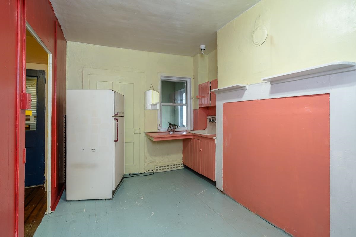 203 N MAIN ST, BRIDGEWATER, Virginia 22812, ,Commercial,203 N MAIN ST,672628 MLS # 672628