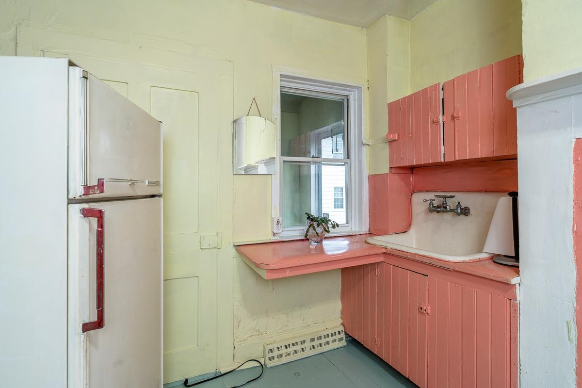 203 N MAIN ST, BRIDGEWATER, Virginia 22812, ,Commercial,203 N MAIN ST,672628 MLS # 672628