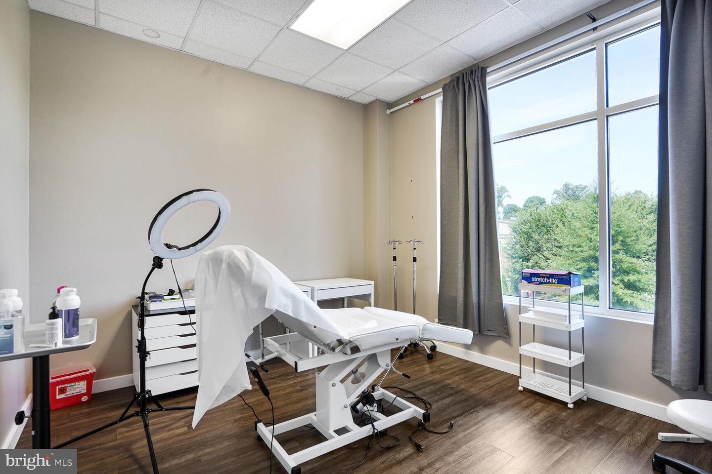 7121-E LEESBURG PIKE #2-2, FALLS CHURCH, Virginia 22043, ,Land,For sale,7121-E LEESBURG PIKE #2-2,VAFX2286640 MLS # VAFX2286640