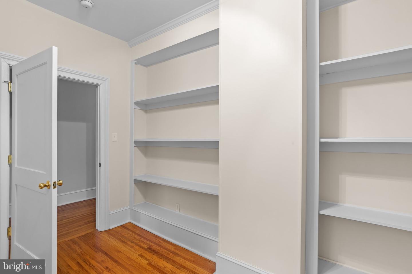 14 N SOUTH STREET, PETERSBURG, Virginia 23803, 3 Bedrooms Bedrooms, ,1 BathroomBathrooms,Residential,For sale,14 N SOUTH STREET,VAPC2000116 MLS # VAPC2000116