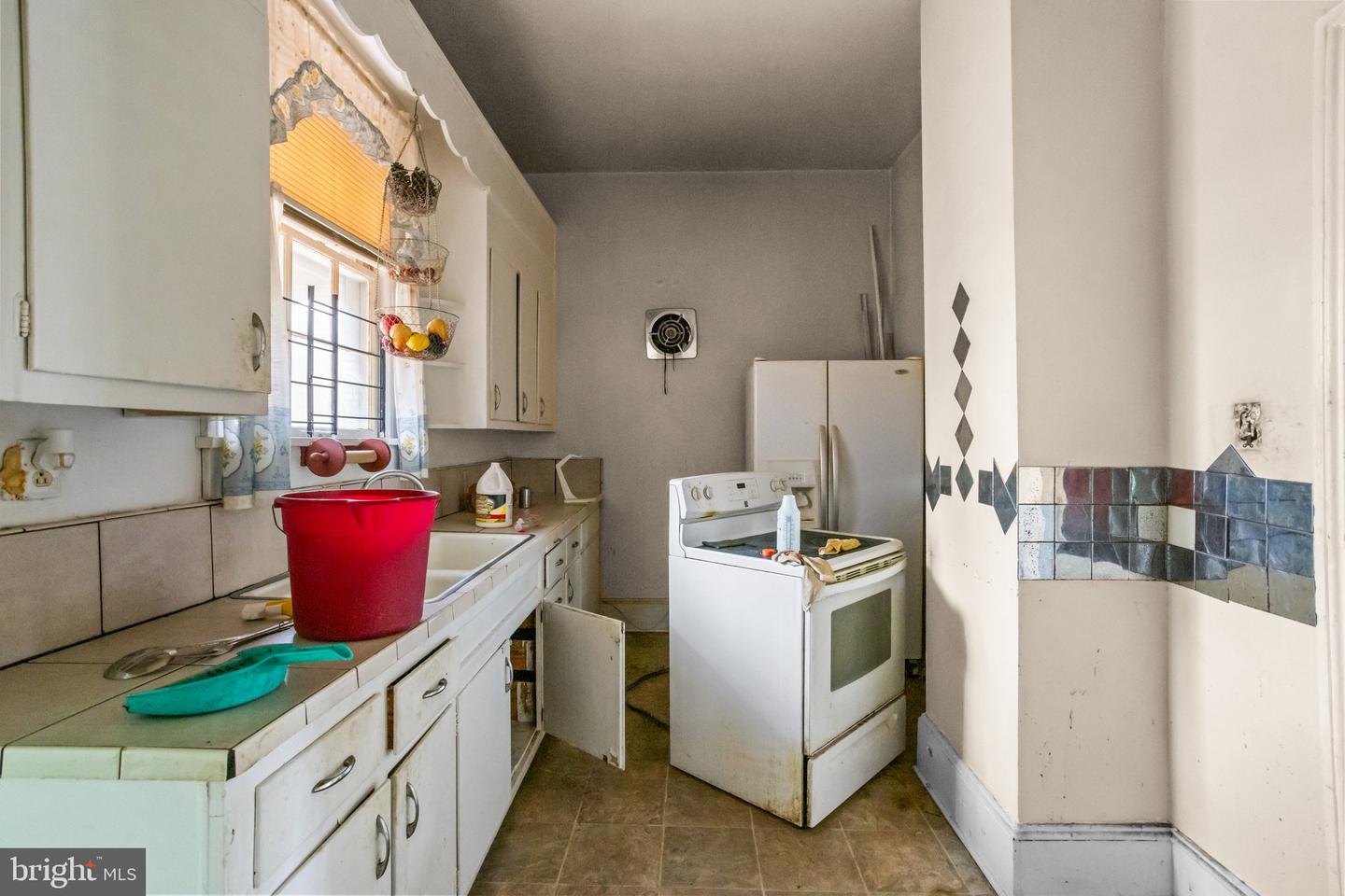 16 N SOUTH STREET, PETERSBURG, Virginia 23803, 3 Bedrooms Bedrooms, ,1 BathroomBathrooms,Residential,For sale,16 N SOUTH STREET,VAPC2000118 MLS # VAPC2000118