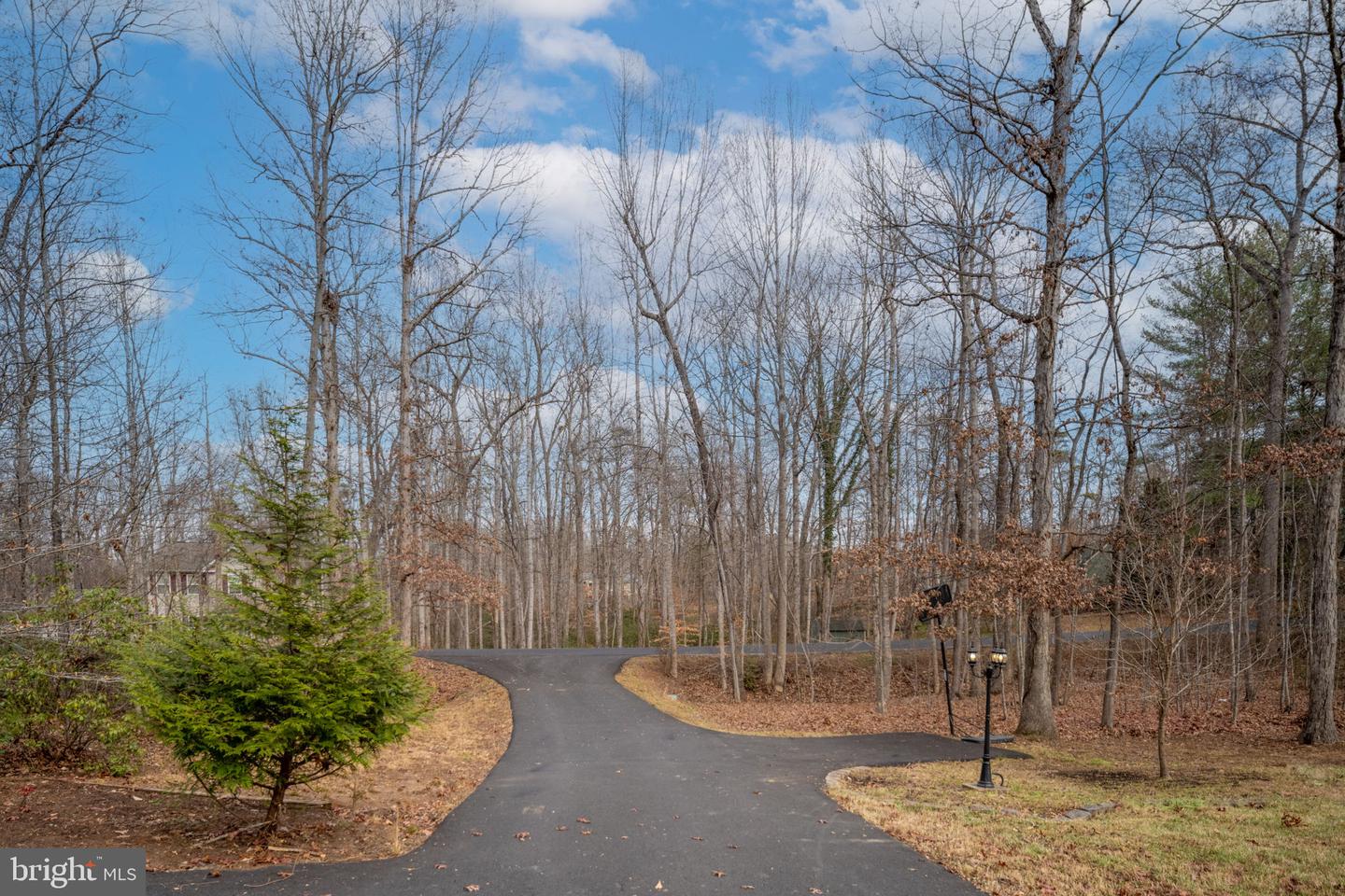 8200 HOWARD TRL, FREDERICKSBURG, Virginia 22407, 6 Bedrooms Bedrooms, ,4 BathroomsBathrooms,Residential,For sale,8200 HOWARD TRL,VASP2034580 MLS # VASP2034580 8200 HOWARD TRL, FREDERICKSBURG, Virginia 22407, 6 Bedrooms Bedrooms, ,4 BathroomsBathrooms,Residential,For sale,8200 HOWARD TRL,VASP2034580 MLS # VASP2034580