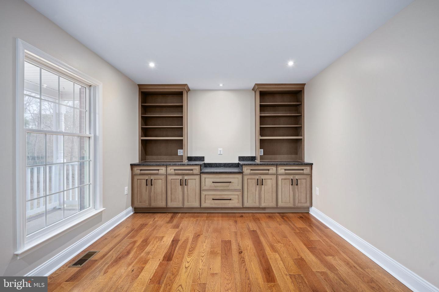 8200 HOWARD TRL, FREDERICKSBURG, Virginia 22407, 6 Bedrooms Bedrooms, ,4 BathroomsBathrooms,Residential,For sale,8200 HOWARD TRL,VASP2034580 MLS # VASP2034580 8200 HOWARD TRL, FREDERICKSBURG, Virginia 22407, 6 Bedrooms Bedrooms, ,4 BathroomsBathrooms,Residential,For sale,8200 HOWARD TRL,VASP2034580 MLS # VASP2034580