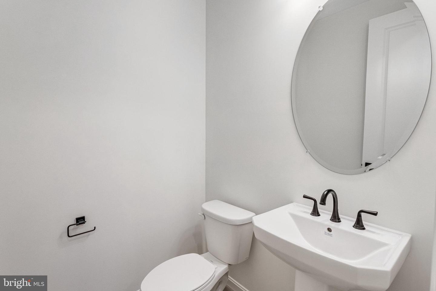 7280 FOUNDERS HILL AVE, RUTHER GLEN, Virginia 22546, 4 Bedrooms Bedrooms, ,3 BathroomsBathrooms,Residential,For sale,7280 FOUNDERS HILL AVE,VACV2008700 MLS # VACV2008700