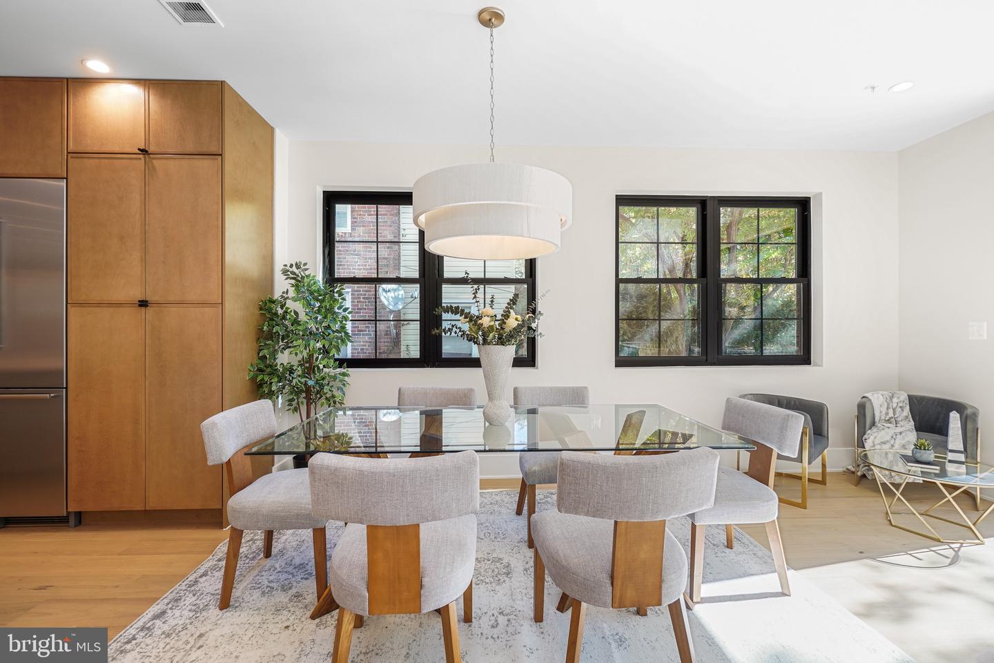 4414 HARRISON ST NW, WASHINGTON, District Of Columbia 20015, 5 Bedrooms Bedrooms, ,5 BathroomsBathrooms,Residential,For sale,4414 HARRISON ST NW,DCDC2225660 MLS # DCDC2225660