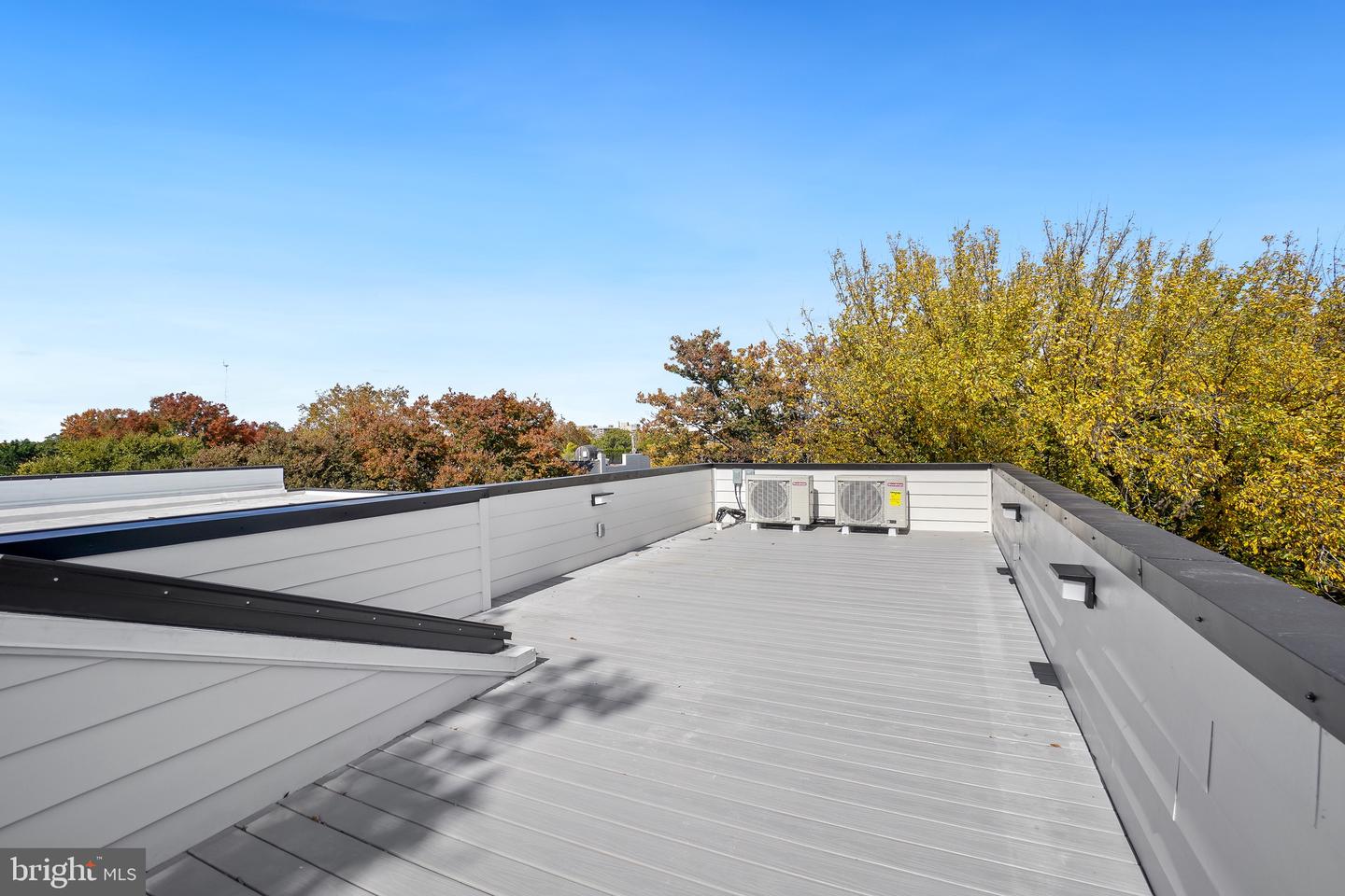 4414 HARRISON ST NW, WASHINGTON, District Of Columbia 20015, 5 Bedrooms Bedrooms, ,5 BathroomsBathrooms,Residential,For sale,4414 HARRISON ST NW,DCDC2225660 MLS # DCDC2225660