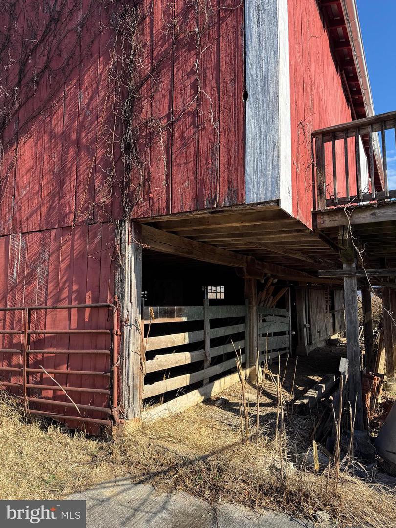 461 THUNDERBIRD RD, BENTONVILLE, Virginia 22610, ,Farm,For sale,461 THUNDERBIRD RD,VAWR2013184 MLS # VAWR2013184 461 THUNDERBIRD RD, BENTONVILLE, Virginia 22610, ,Farm,For sale,461 THUNDERBIRD RD,VAWR2013184 MLS # VAWR2013184