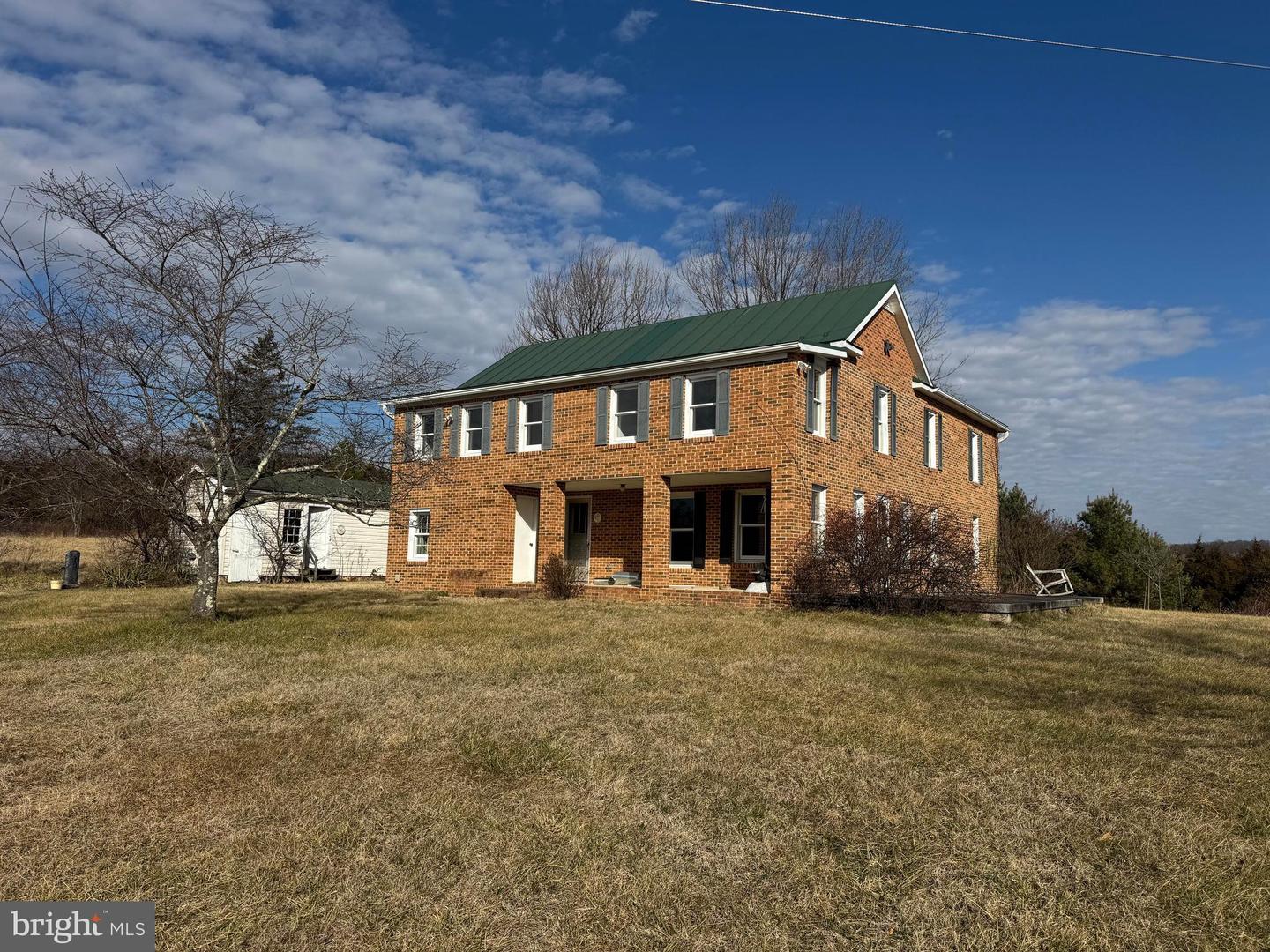 461 THUNDERBIRD RD, BENTONVILLE, Virginia 22610, ,Farm,For sale,461 THUNDERBIRD RD,VAWR2013184 MLS # VAWR2013184 461 THUNDERBIRD RD, BENTONVILLE, Virginia 22610, ,Farm,For sale,461 THUNDERBIRD RD,VAWR2013184 MLS # VAWR2013184