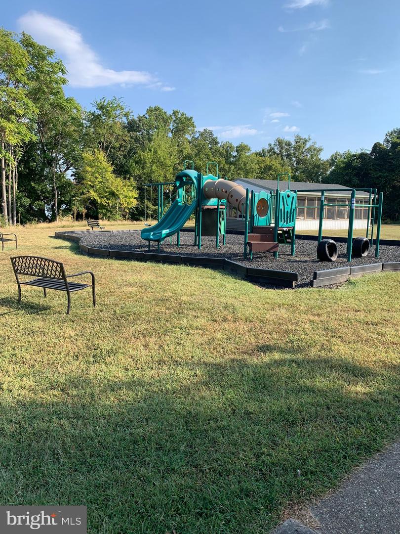 LOT 42 BAY POINTE DR, MONTROSS, Virginia 22520, ,Land,For sale,LOT 42 BAY POINTE DR,VAWE2010390 MLS # VAWE2010390