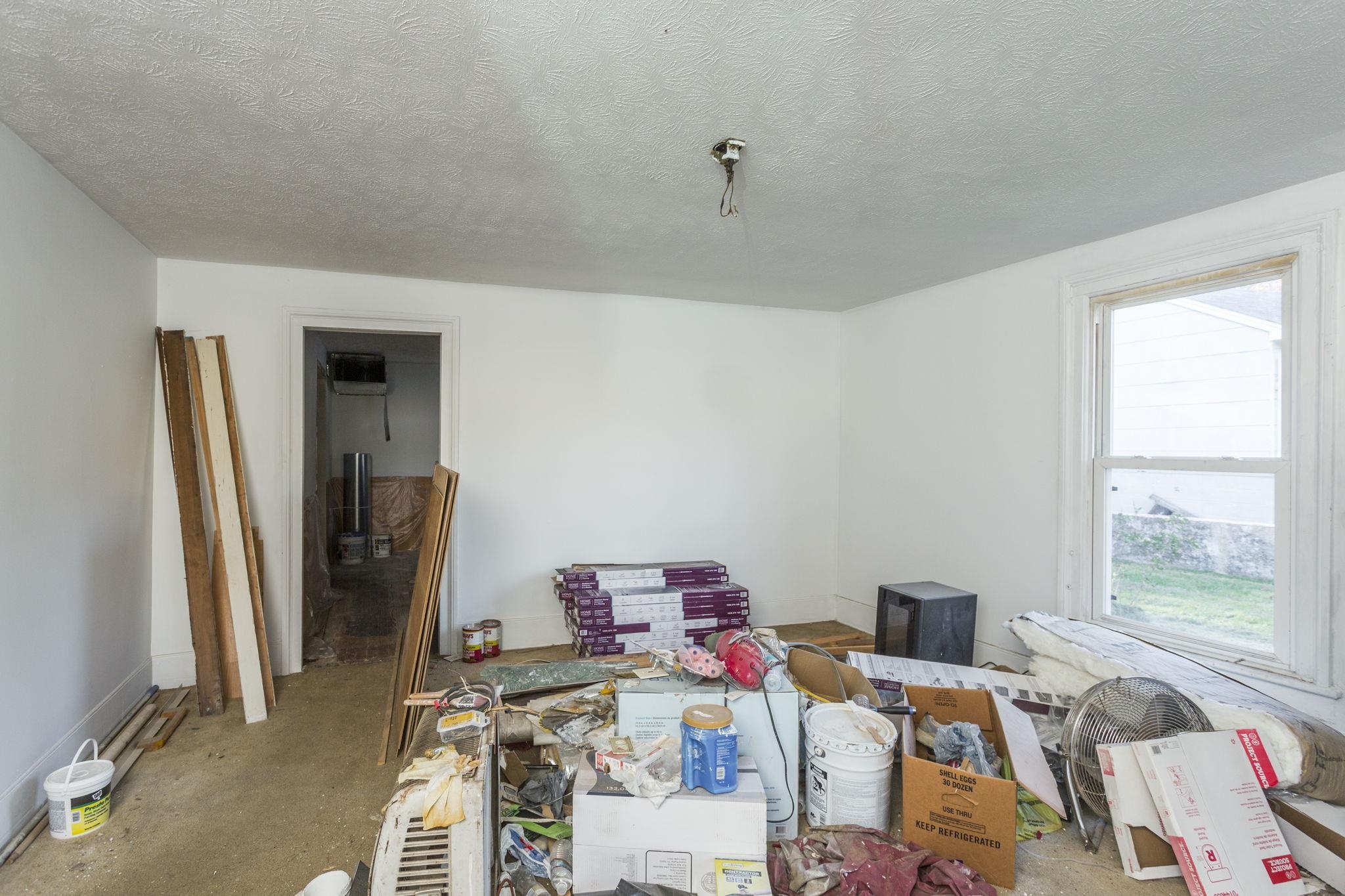 165 W RAILROAD AVE, CRAIGSVILLE, Virginia 24430, 4 Bedrooms Bedrooms, ,1 BathroomBathrooms,Residential,165 W RAILROAD AVE,670955 MLS # 670955 165 W RAILROAD AVE, CRAIGSVILLE, Virginia 24430, 4 Bedrooms Bedrooms, ,1 BathroomBathrooms,Residential,165 W RAILROAD AVE,670955 MLS # 670955