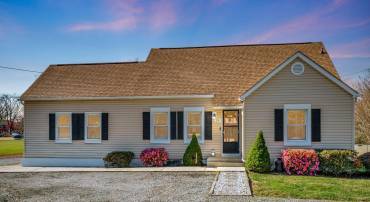 29 LEELAND RD, FREDERICKSBURG, Virginia 22405, 4 Bedrooms Bedrooms, ,2 BathroomsBathrooms,Residential,For sale,29 LEELAND RD,VAST2043436 MLS # VAST2043436