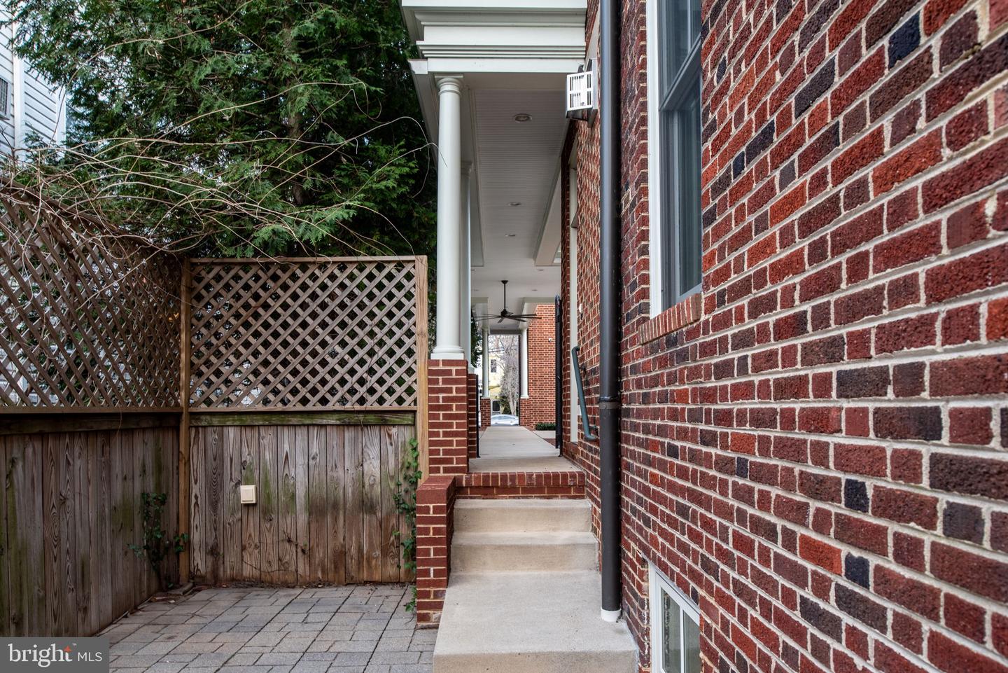 1200 PRINCE EDWARD ST, FREDERICKSBURG, Virginia 22401, 6 Bedrooms Bedrooms, ,4 BathroomsBathrooms,Residential,For sale,1200 PRINCE EDWARD ST,VAFB2009184 MLS # VAFB2009184