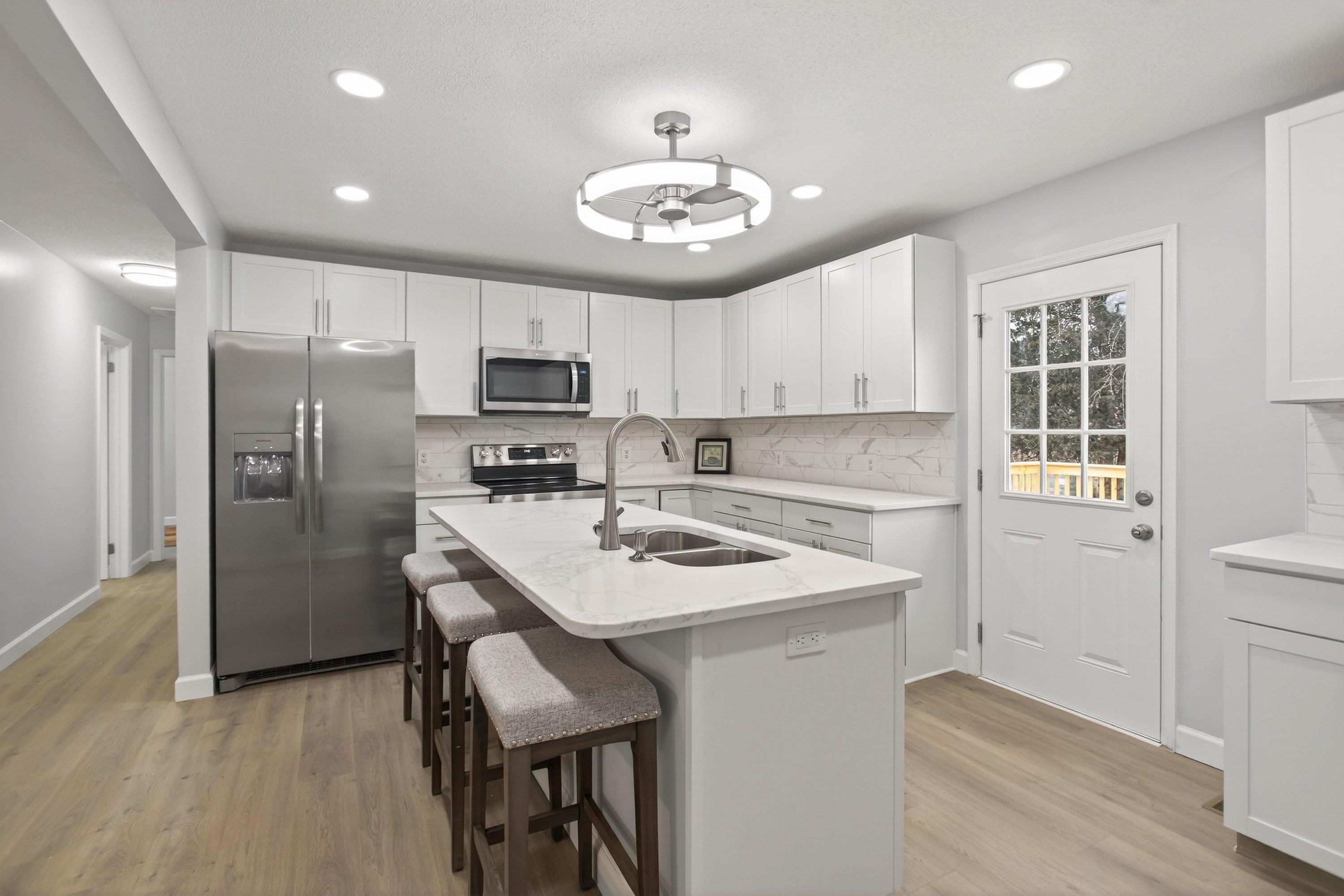 178 SUTER ST, HARRISONBURG, Virginia 22802, 2 Bedrooms Bedrooms, ,2 BathroomsBathrooms,Residential,178 SUTER ST,672626 MLS # 672626 178 SUTER ST, HARRISONBURG, Virginia 22802, 2 Bedrooms Bedrooms, ,2 BathroomsBathrooms,Residential,178 SUTER ST,672626 MLS # 672626