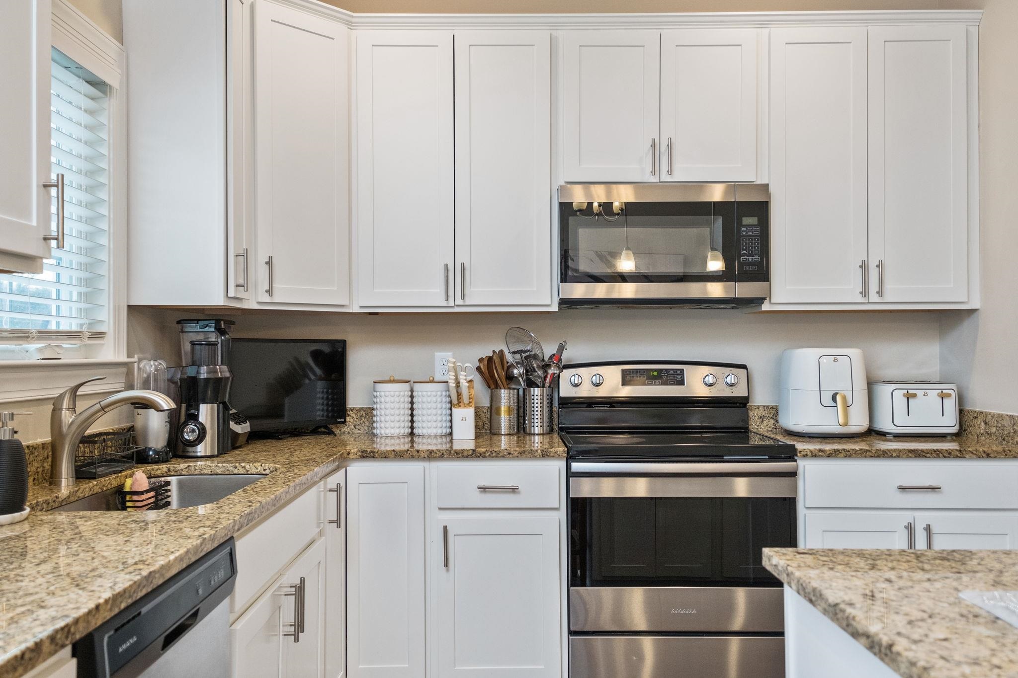 1113 HARVEST CT, ROCKINGHAM, Virginia 22801, 3 Bedrooms Bedrooms, ,3 BathroomsBathrooms,Residential,1113 HARVEST CT,672629 MLS # 672629