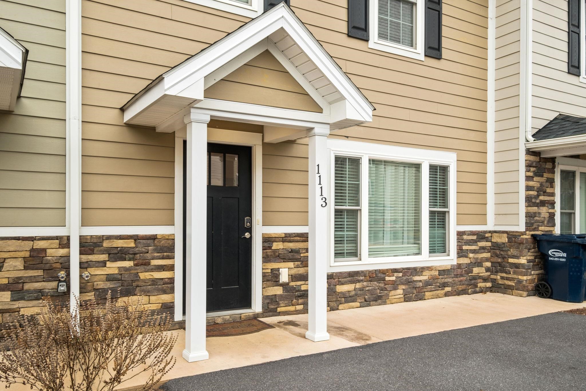 1113 HARVEST CT, ROCKINGHAM, Virginia 22801, 3 Bedrooms Bedrooms, ,3 BathroomsBathrooms,Residential,1113 HARVEST CT,672629 MLS # 672629