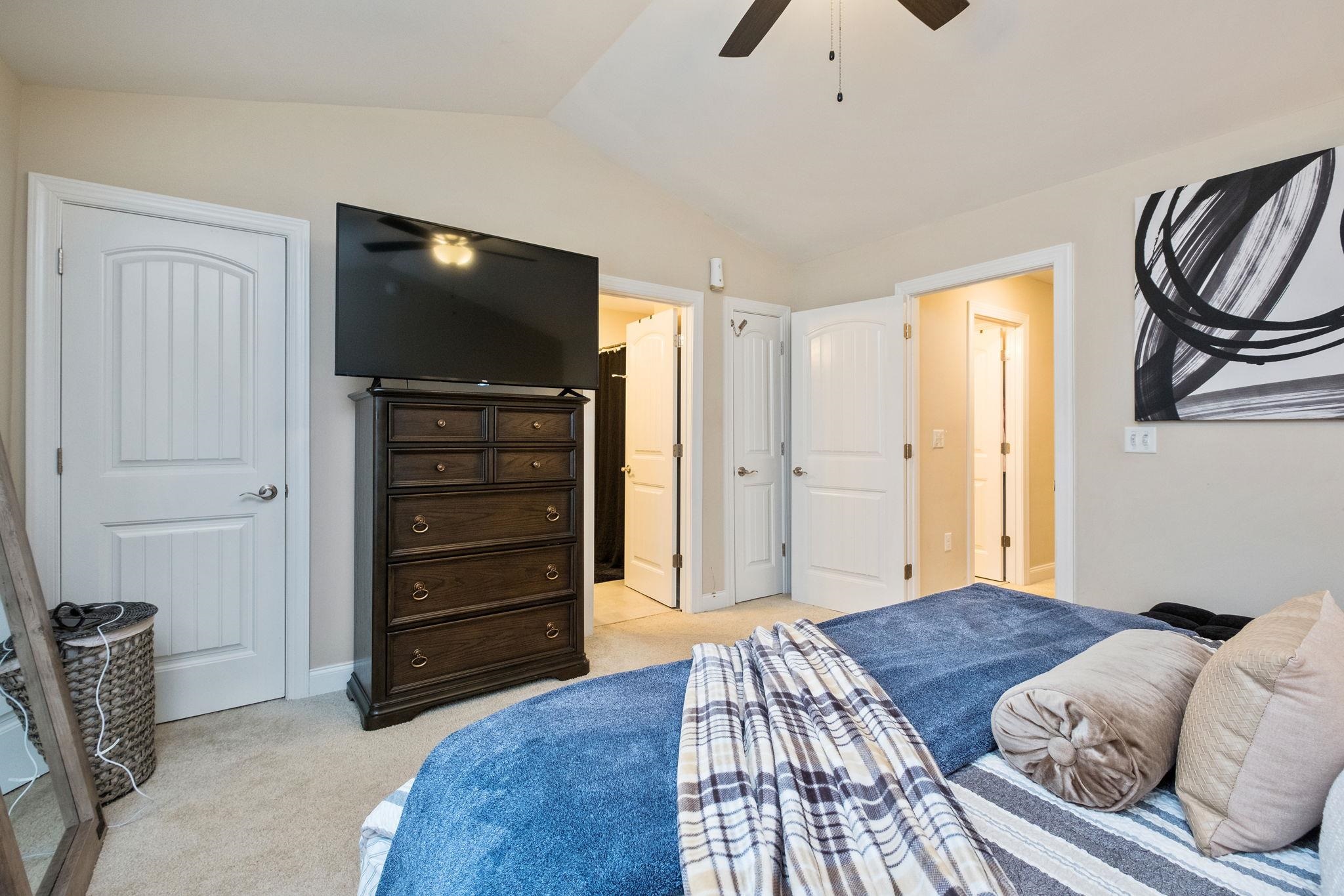 1113 HARVEST CT, ROCKINGHAM, Virginia 22801, 3 Bedrooms Bedrooms, ,3 BathroomsBathrooms,Residential,1113 HARVEST CT,672629 MLS # 672629