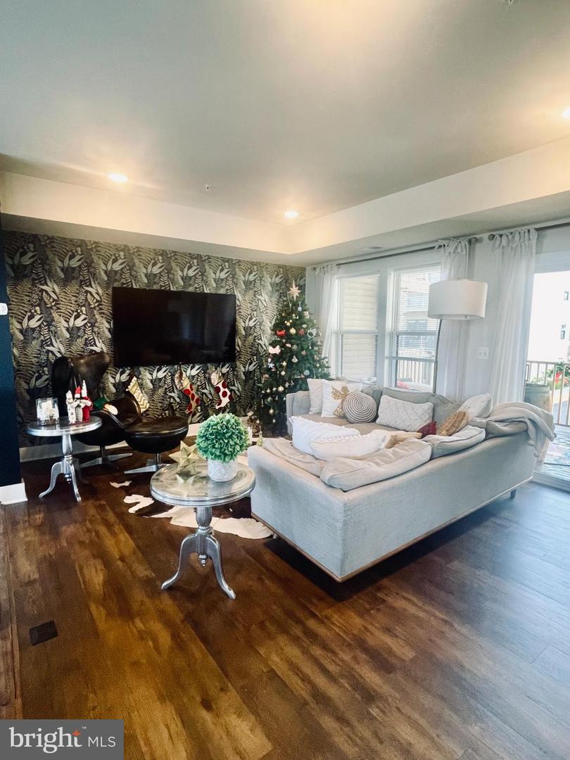 44794 TIVERTON SQ, ASHBURN, Virginia 20147, 2 Bedrooms Bedrooms, 4 Rooms Rooms,2 BathroomsBathrooms,Residential,For sale,44794 TIVERTON SQ,VALO2113148 MLS # VALO2113148 44794 TIVERTON SQ, ASHBURN, Virginia 20147, 2 Bedrooms Bedrooms, 4 Rooms Rooms,2 BathroomsBathrooms,Residential,For sale,44794 TIVERTON SQ,VALO2113148 MLS # VALO2113148