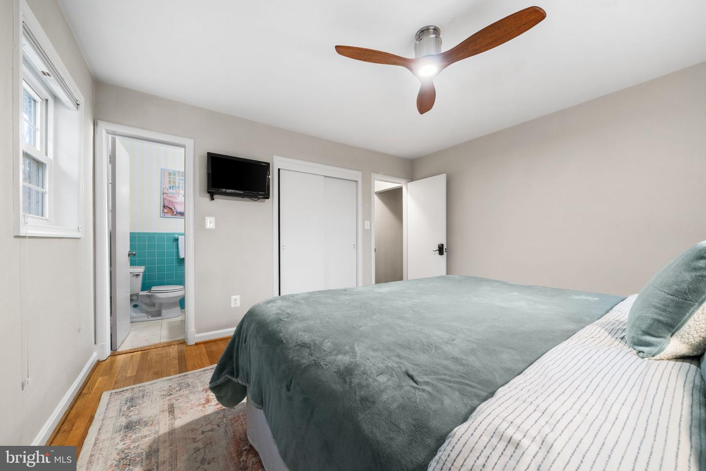 3216 PATRICK HENRY DR, FALLS CHURCH, Virginia 22044, 3 Bedrooms Bedrooms, ,2 BathroomsBathrooms,Residential,For sale,3216 PATRICK HENRY DR,VAFX2284492 MLS # VAFX2284492