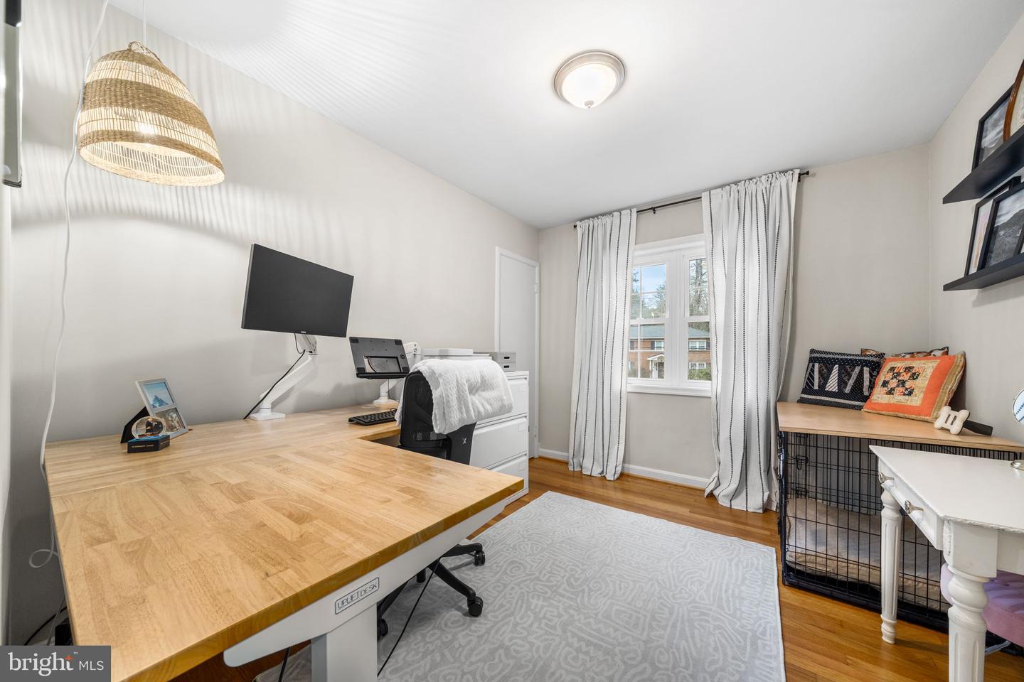 3216 PATRICK HENRY DR, FALLS CHURCH, Virginia 22044, 3 Bedrooms Bedrooms, ,2 BathroomsBathrooms,Residential,For sale,3216 PATRICK HENRY DR,VAFX2284492 MLS # VAFX2284492