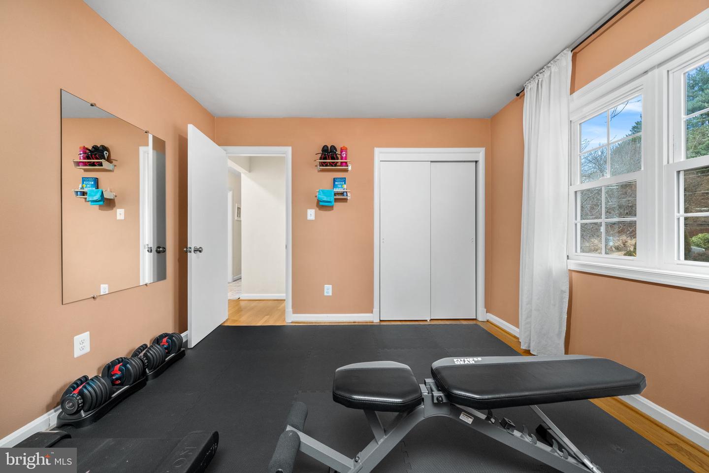 3216 PATRICK HENRY DR, FALLS CHURCH, Virginia 22044, 3 Bedrooms Bedrooms, ,2 BathroomsBathrooms,Residential,For sale,3216 PATRICK HENRY DR,VAFX2284492 MLS # VAFX2284492