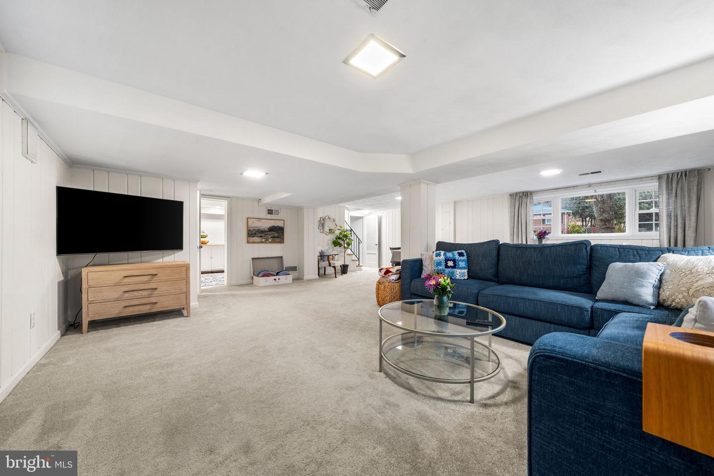 3216 PATRICK HENRY DR, FALLS CHURCH, Virginia 22044, 3 Bedrooms Bedrooms, ,2 BathroomsBathrooms,Residential,For sale,3216 PATRICK HENRY DR,VAFX2284492 MLS # VAFX2284492