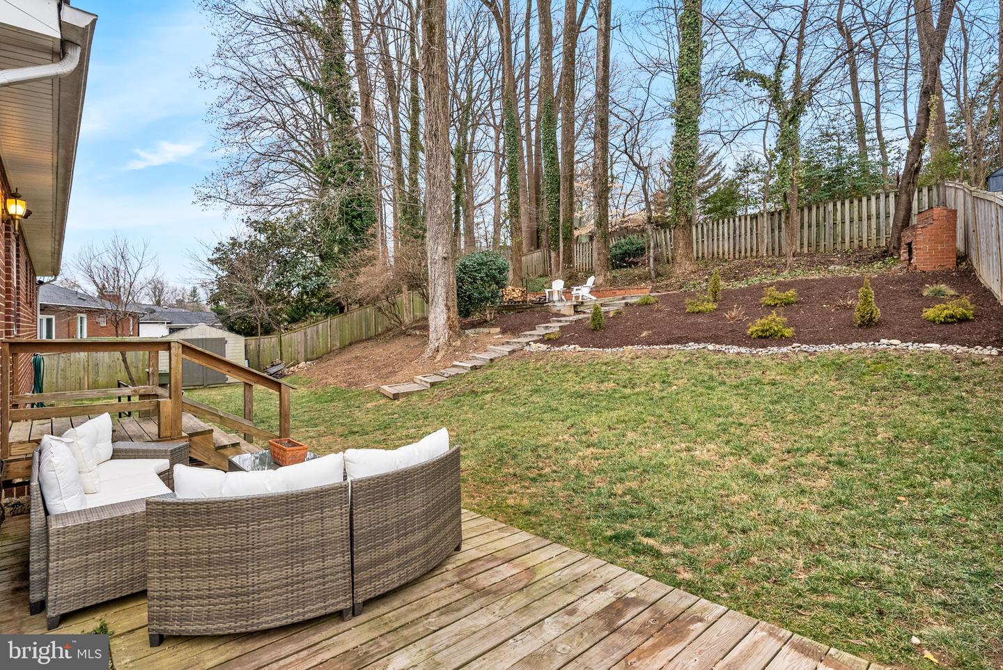 3216 PATRICK HENRY DR, FALLS CHURCH, Virginia 22044, 3 Bedrooms Bedrooms, ,2 BathroomsBathrooms,Residential,For sale,3216 PATRICK HENRY DR,VAFX2284492 MLS # VAFX2284492