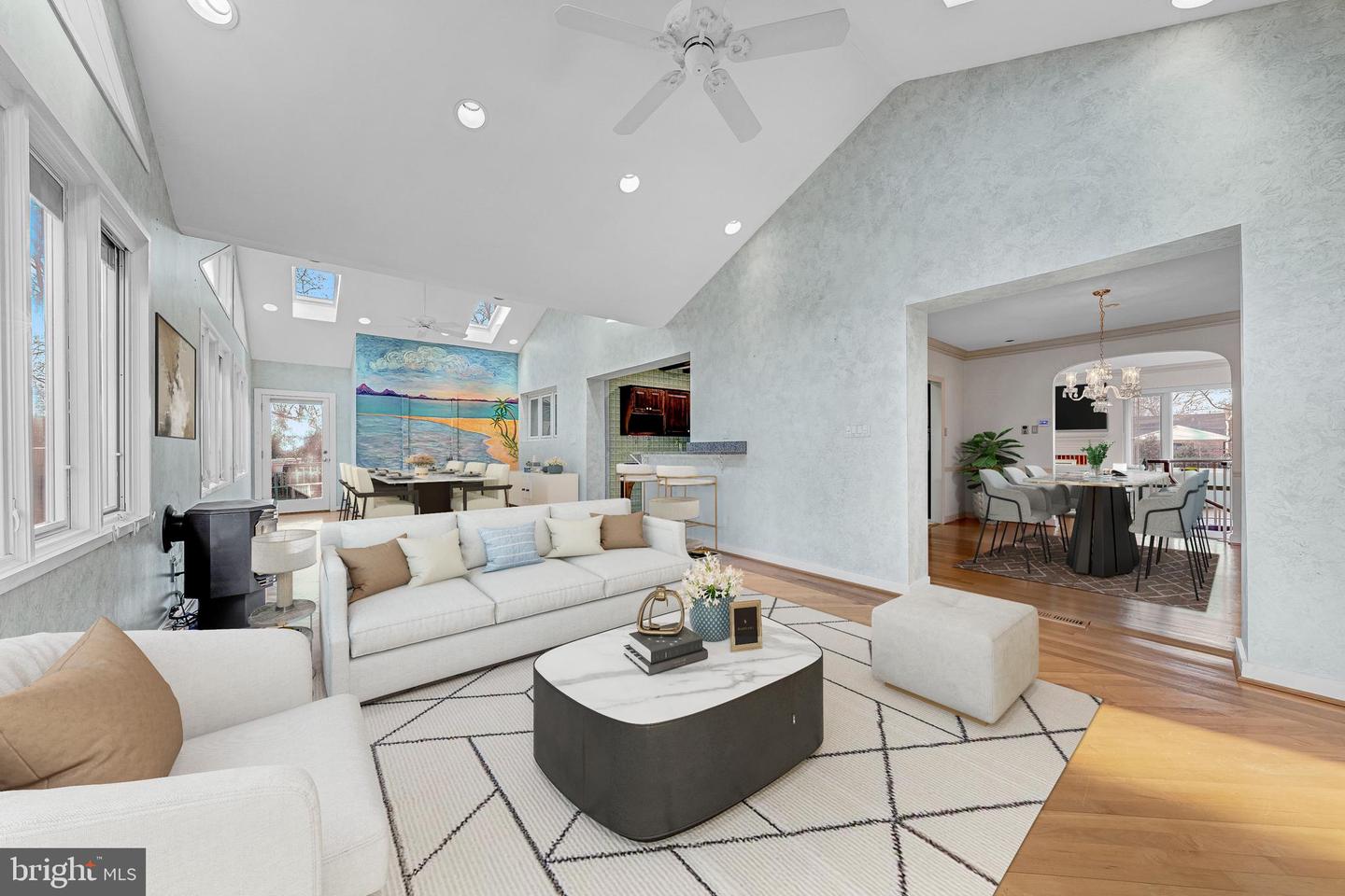 4900 YORKTOWN BLVD, ARLINGTON, Virginia 22207, 4 Bedrooms Bedrooms, ,2 BathroomsBathrooms,Residential,For sale,4900 YORKTOWN BLVD,VAAR2067562 MLS # VAAR2067562 4900 YORKTOWN BLVD, ARLINGTON, Virginia 22207, 4 Bedrooms Bedrooms, ,2 BathroomsBathrooms,Residential,For sale,4900 YORKTOWN BLVD,VAAR2067562 MLS # VAAR2067562