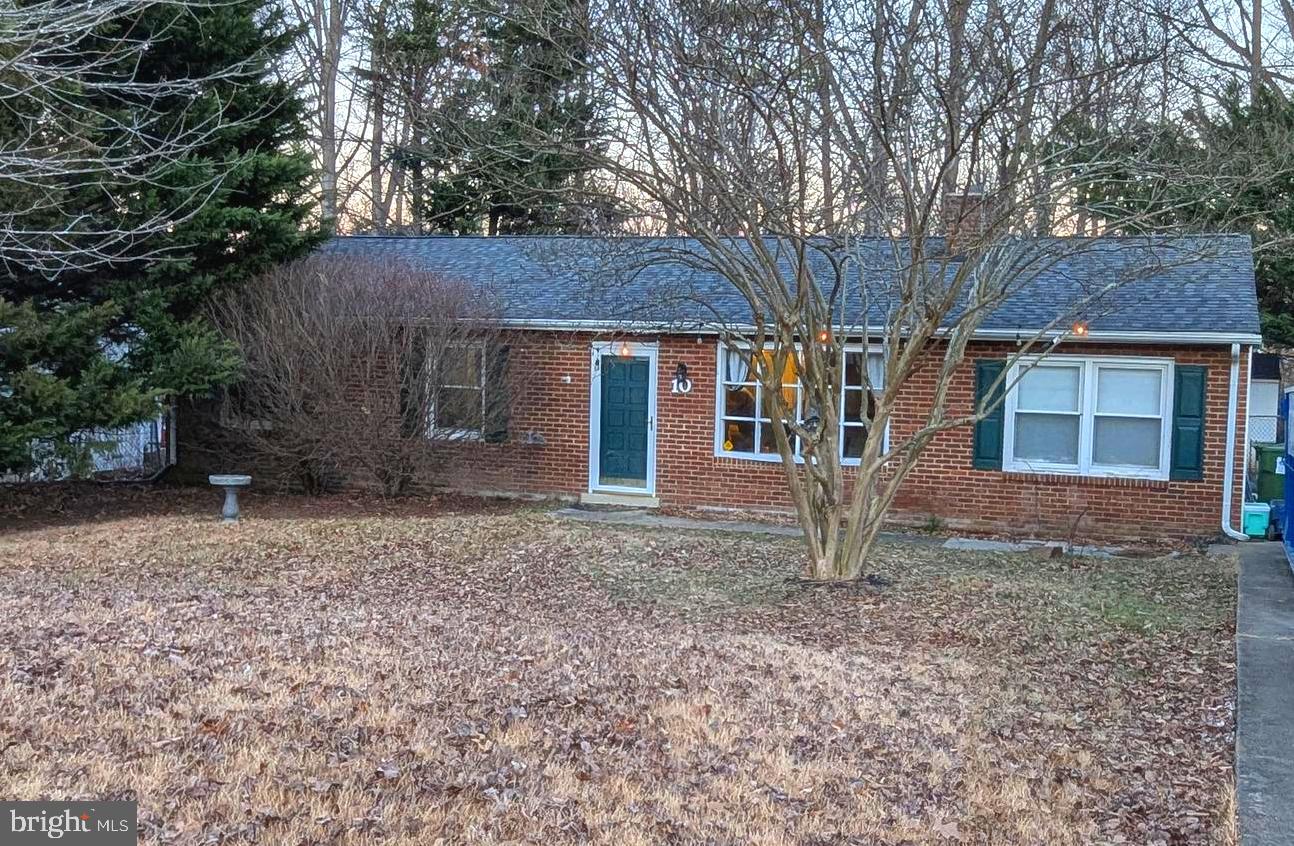 10 HICKORY RIDGE DR, FREDERICKSBURG, Virginia 22405, 3 Bedrooms Bedrooms, ,2 BathroomsBathrooms,Residential,For sale,10 HICKORY RIDGE DR,VAST2045146 MLS # VAST2045146