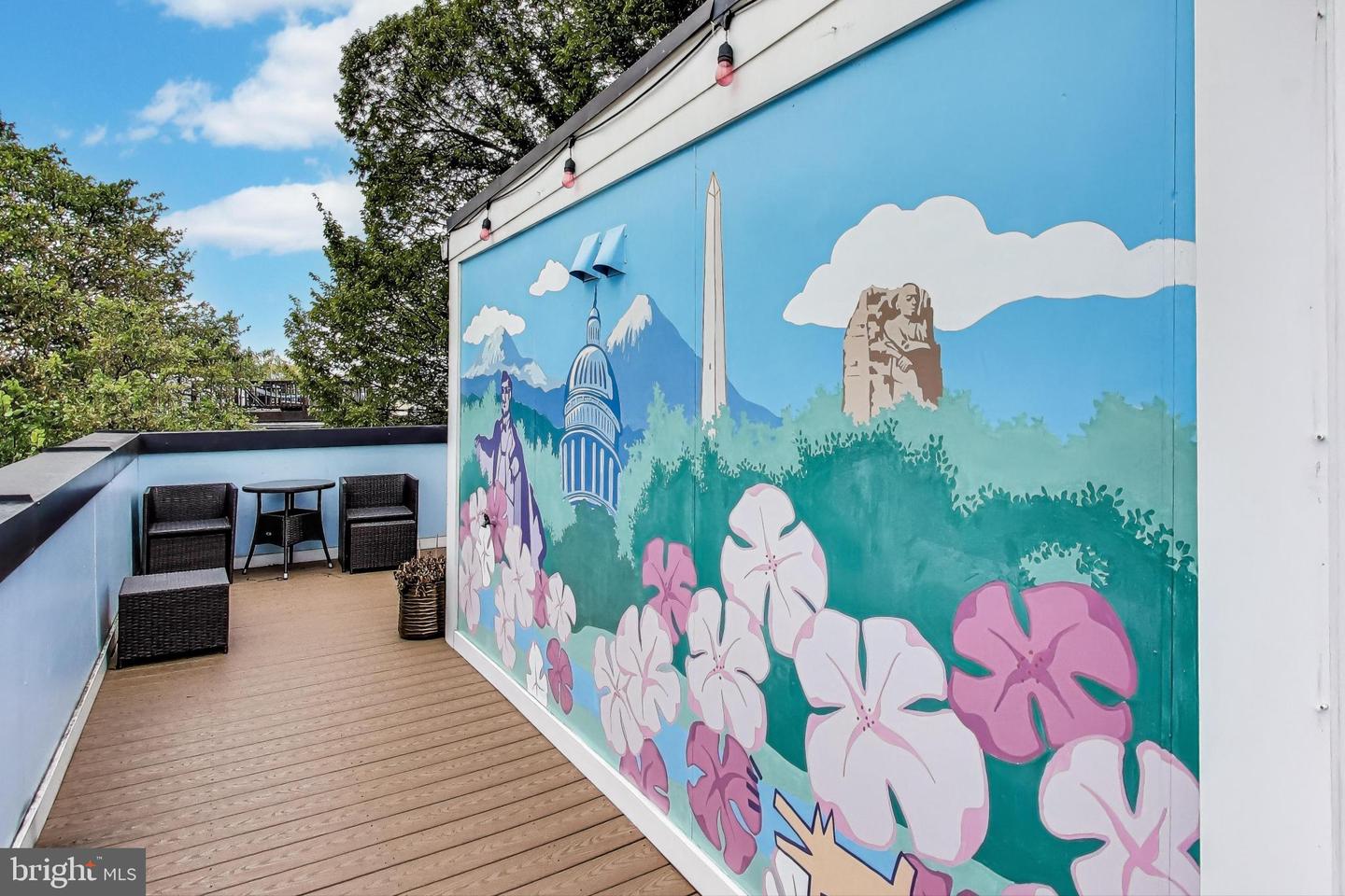 1242 NEW JERSEY AVE NW #2, WASHINGTON, District Of Columbia 20001, 2 Bedrooms Bedrooms, ,2 BathroomsBathrooms,Residential,For sale,1242 NEW JERSEY AVE NW #2,DCDC2241450 MLS # DCDC2241450