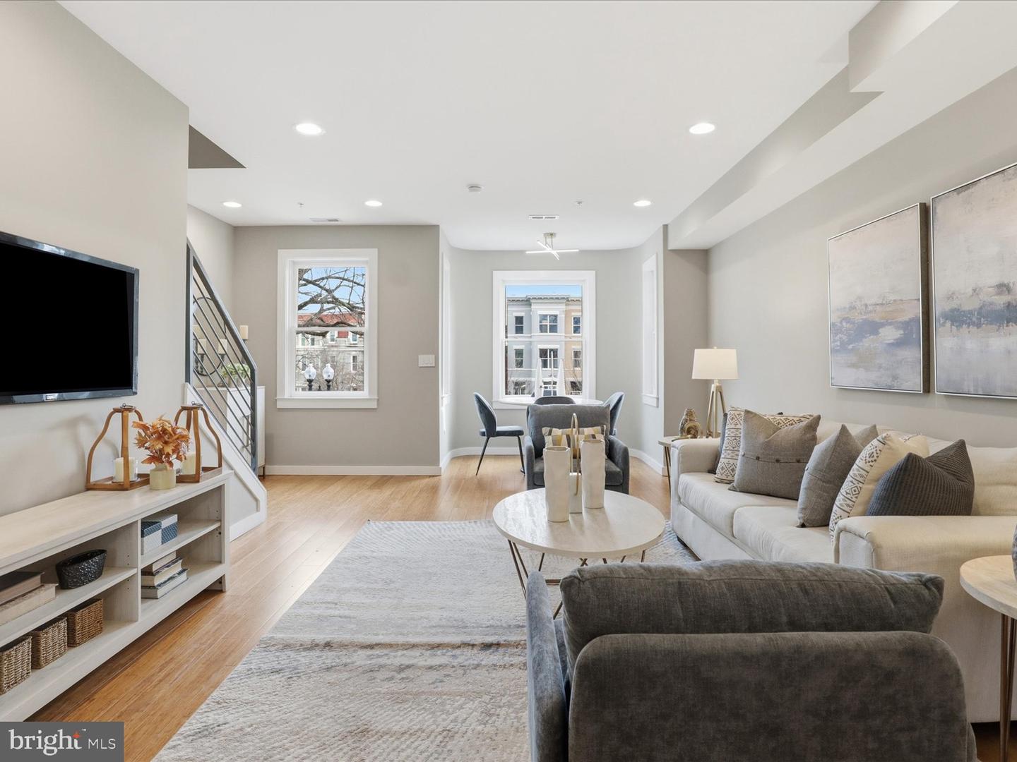 1242 NEW JERSEY AVE NW #2, WASHINGTON, District Of Columbia 20001, 2 Bedrooms Bedrooms, ,2 BathroomsBathrooms,Residential,For sale,1242 NEW JERSEY AVE NW #2,DCDC2241450 MLS # DCDC2241450