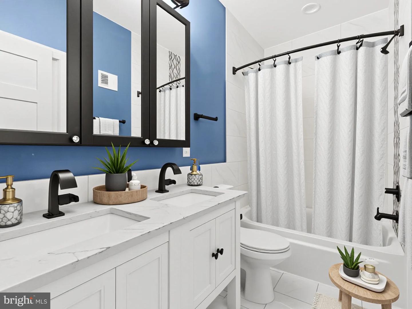 1267 PENN ST NE #B, WASHINGTON, District Of Columbia 20002, 2 Bedrooms Bedrooms, ,2 BathroomsBathrooms,Residential,For sale,1267 PENN ST NE #B,DCDC2241518 MLS # DCDC2241518