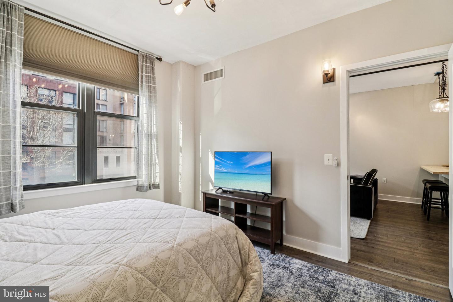 2125 14TH ST NW #322, WASHINGTON, District Of Columbia 20009, 1 Bedroom Bedrooms, ,2 BathroomsBathrooms,Residential,For sale,2125 14TH ST NW #322,DCDC2241862 MLS # DCDC2241862