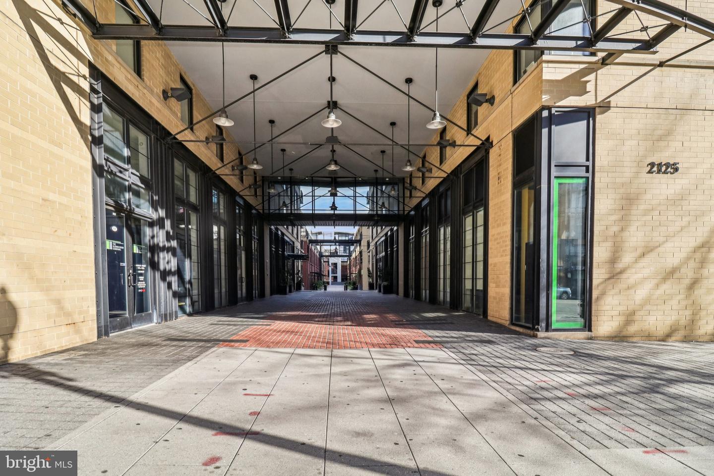 2125 14TH ST NW #322, WASHINGTON, District Of Columbia 20009, 1 Bedroom Bedrooms, ,2 BathroomsBathrooms,Residential,For sale,2125 14TH ST NW #322,DCDC2241862 MLS # DCDC2241862