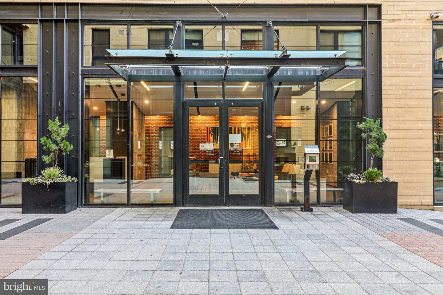 2125 14TH ST NW #322, WASHINGTON, District Of Columbia 20009, 1 Bedroom Bedrooms, ,2 BathroomsBathrooms,Residential,For sale,2125 14TH ST NW #322,DCDC2241862 MLS # DCDC2241862