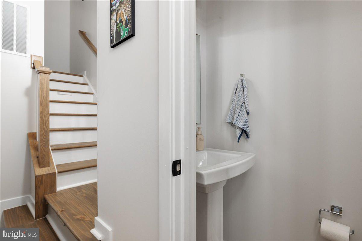 1718 SCENIC LOOP, CULPEPER, Virginia 22701, 3 Bedrooms Bedrooms, ,2 BathroomsBathrooms,Residential,For sale,1718 SCENIC LOOP,VACU2012466 MLS # VACU2012466