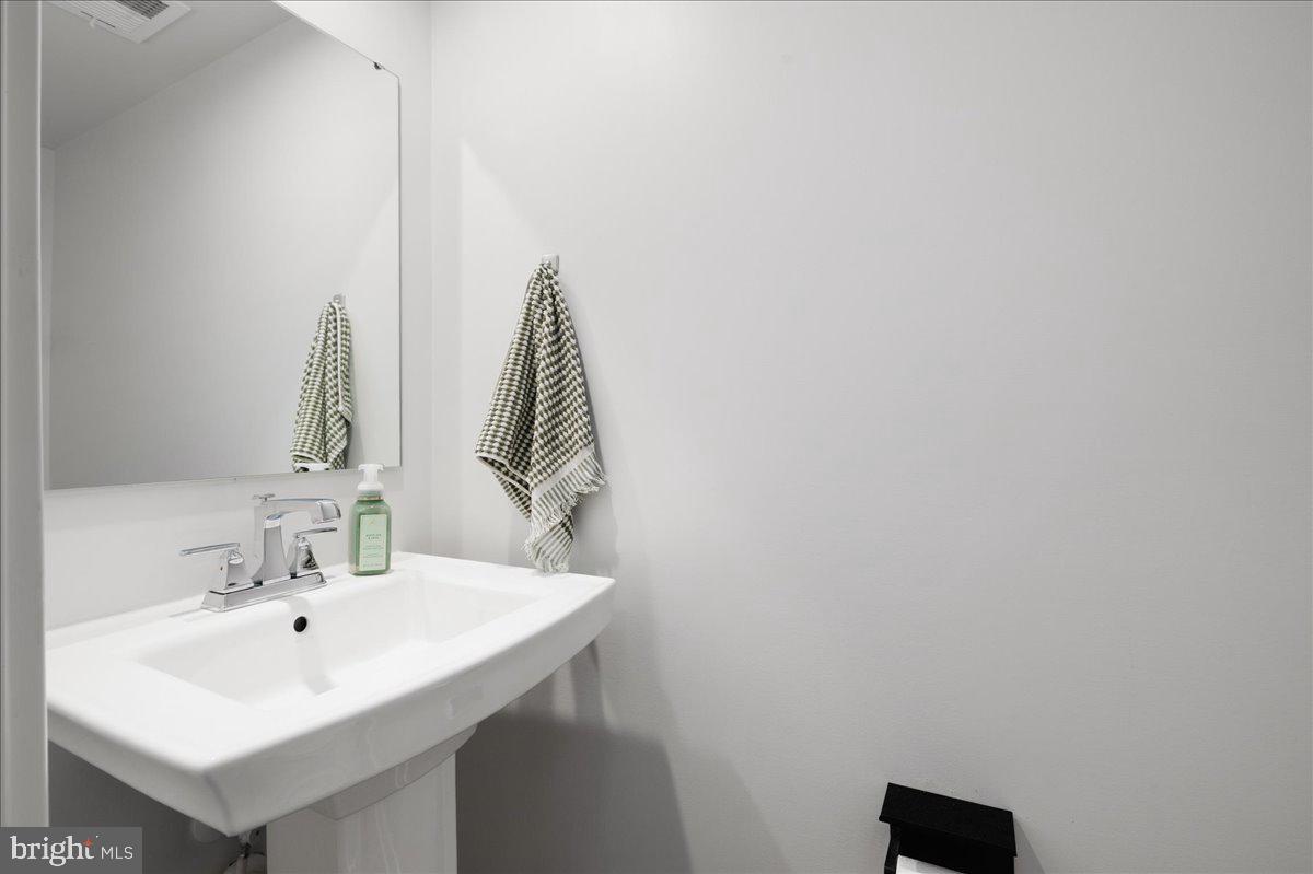 1718 SCENIC LOOP, CULPEPER, Virginia 22701, 3 Bedrooms Bedrooms, ,2 BathroomsBathrooms,Residential,For sale,1718 SCENIC LOOP,VACU2012466 MLS # VACU2012466