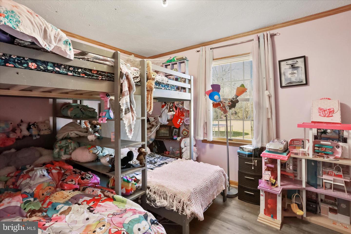 202 BROWN ST, STRASBURG, Virginia 22657, 2 Bedrooms Bedrooms, ,1 BathroomBathrooms,Residential,For sale,202 BROWN ST,VASH2013418 MLS # VASH2013418