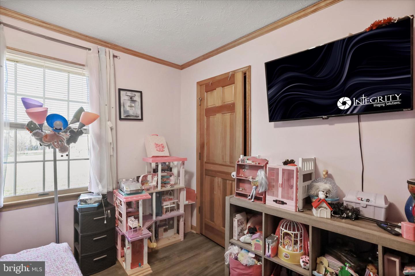 202 BROWN ST, STRASBURG, Virginia 22657, 2 Bedrooms Bedrooms, ,1 BathroomBathrooms,Residential,For sale,202 BROWN ST,VASH2013418 MLS # VASH2013418