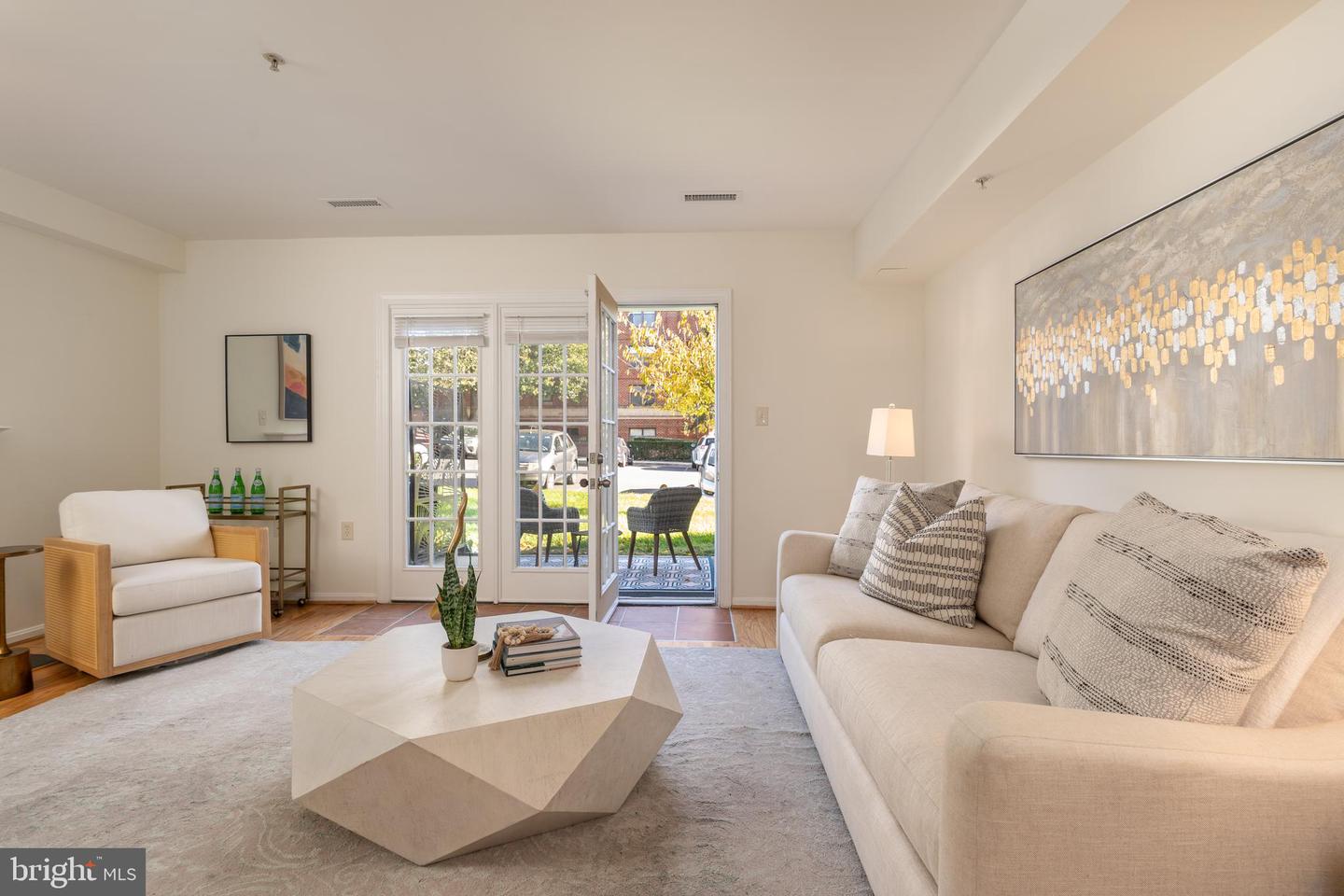 3806 PORTER ST NW #101, WASHINGTON, District Of Columbia 20016, 1 Bedroom Bedrooms, ,1 BathroomBathrooms,Residential,For sale,3806 PORTER ST NW #101,DCDC2242206 MLS # DCDC2242206