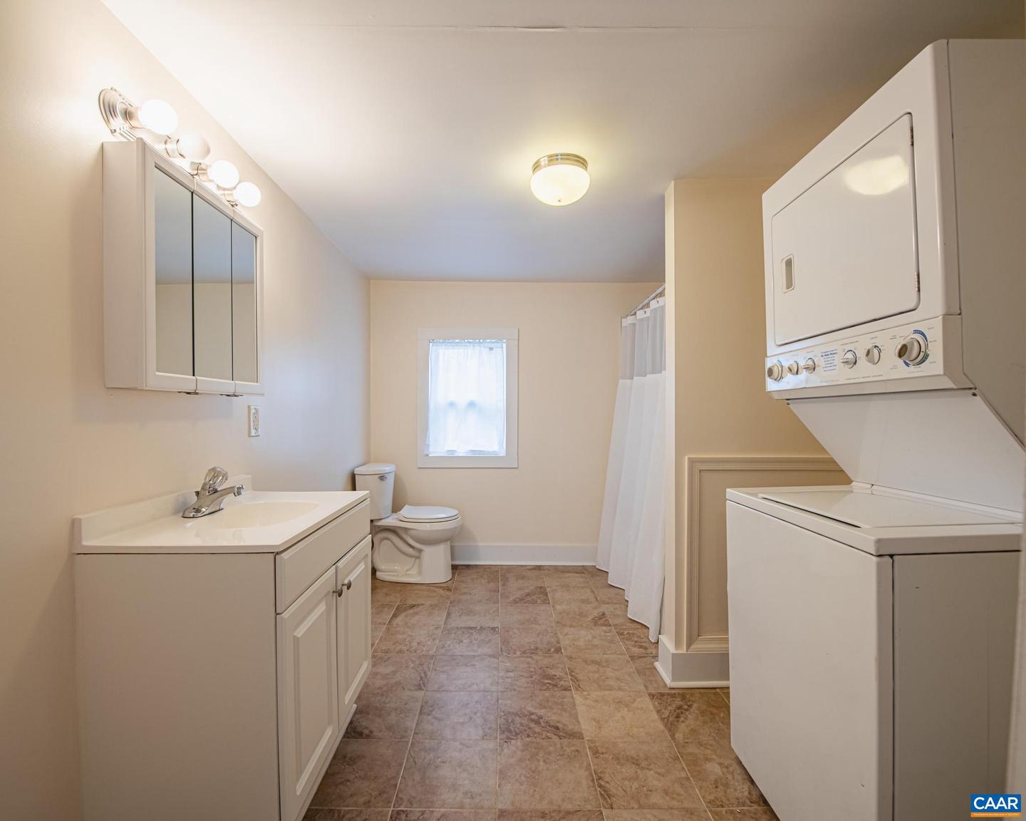 67 LENTZ LN, SHIPMAN, Virginia 22971, 3 Bedrooms Bedrooms, ,2 BathroomsBathrooms,Residential,For sale,67 LENTZ LN,672631 MLS # 672631