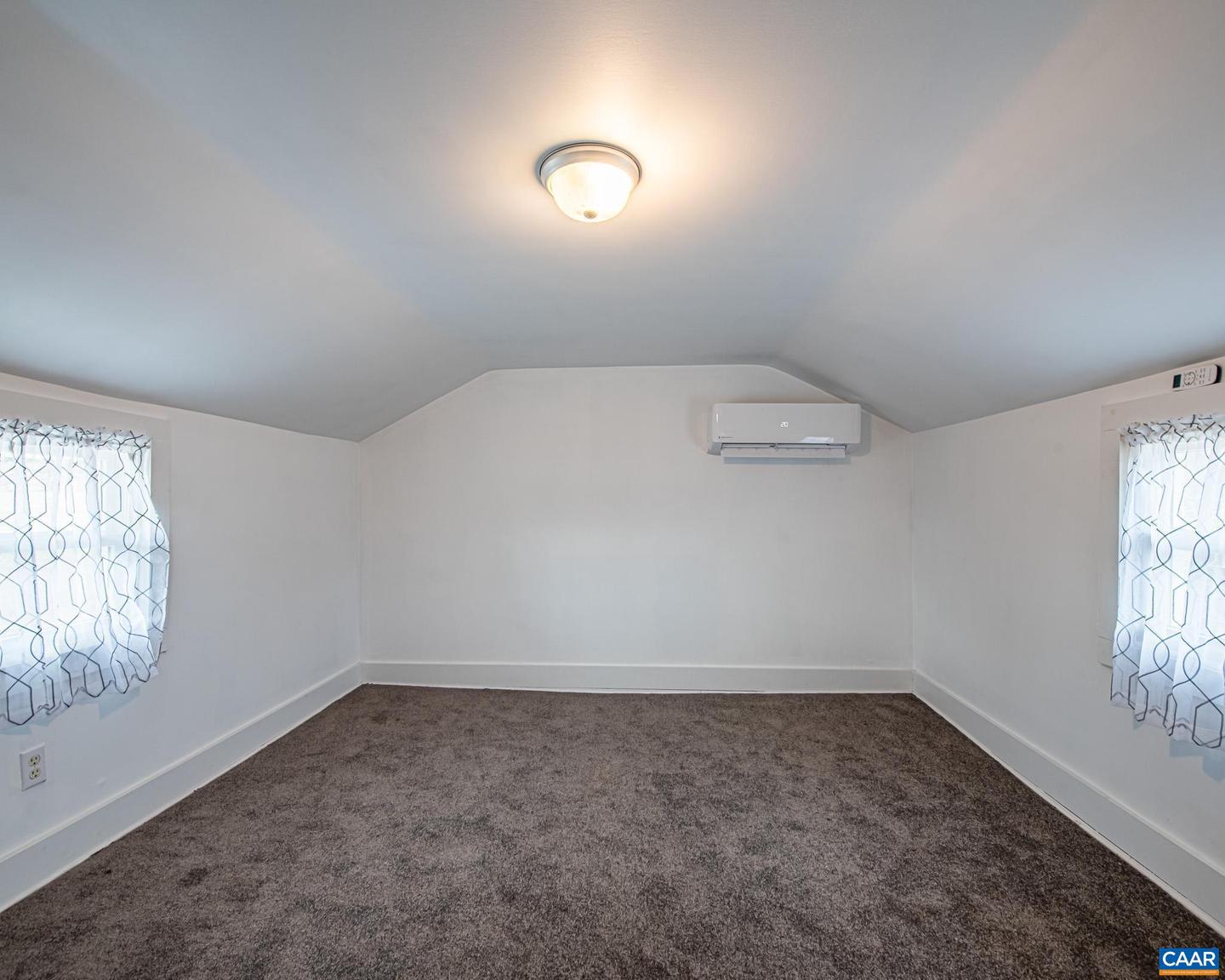 67 LENTZ LN, SHIPMAN, Virginia 22971, 3 Bedrooms Bedrooms, ,2 BathroomsBathrooms,Residential,For sale,67 LENTZ LN,672631 MLS # 672631