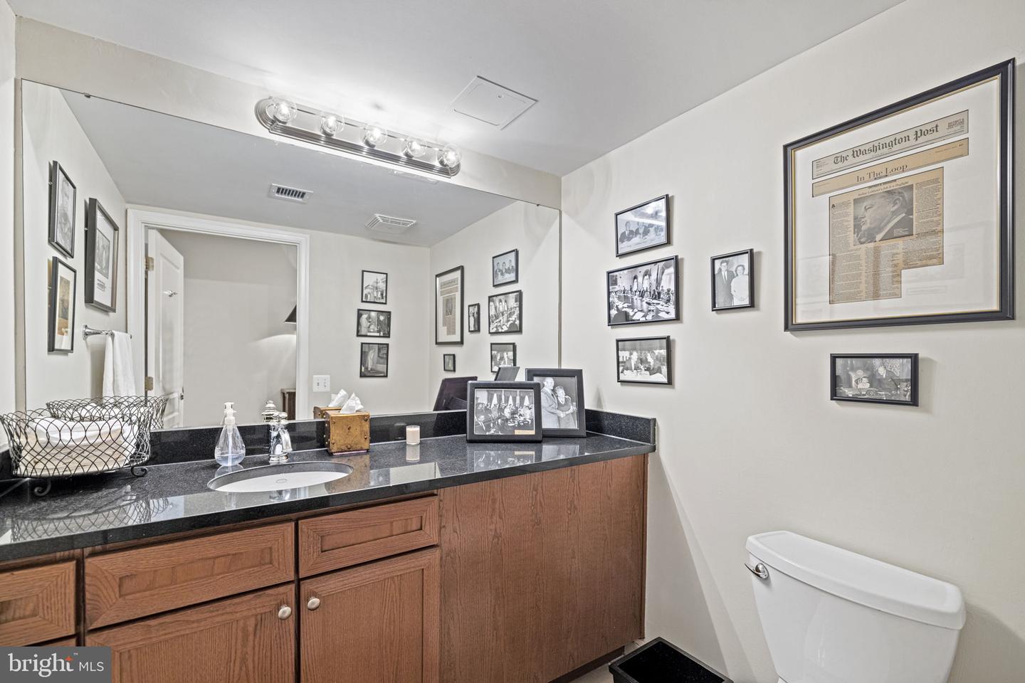 616 E ST NW #1152, WASHINGTON, District Of Columbia 20004, 3 Bedrooms Bedrooms, ,3 BathroomsBathrooms,Residential,For sale,616 E ST NW #1152,DCDC2242222 MLS # DCDC2242222 616 E ST NW #1152, WASHINGTON, District Of Columbia 20004, 3 Bedrooms Bedrooms, ,3 BathroomsBathrooms,Residential,For sale,616 E ST NW #1152,DCDC2242222 MLS # DCDC2242222