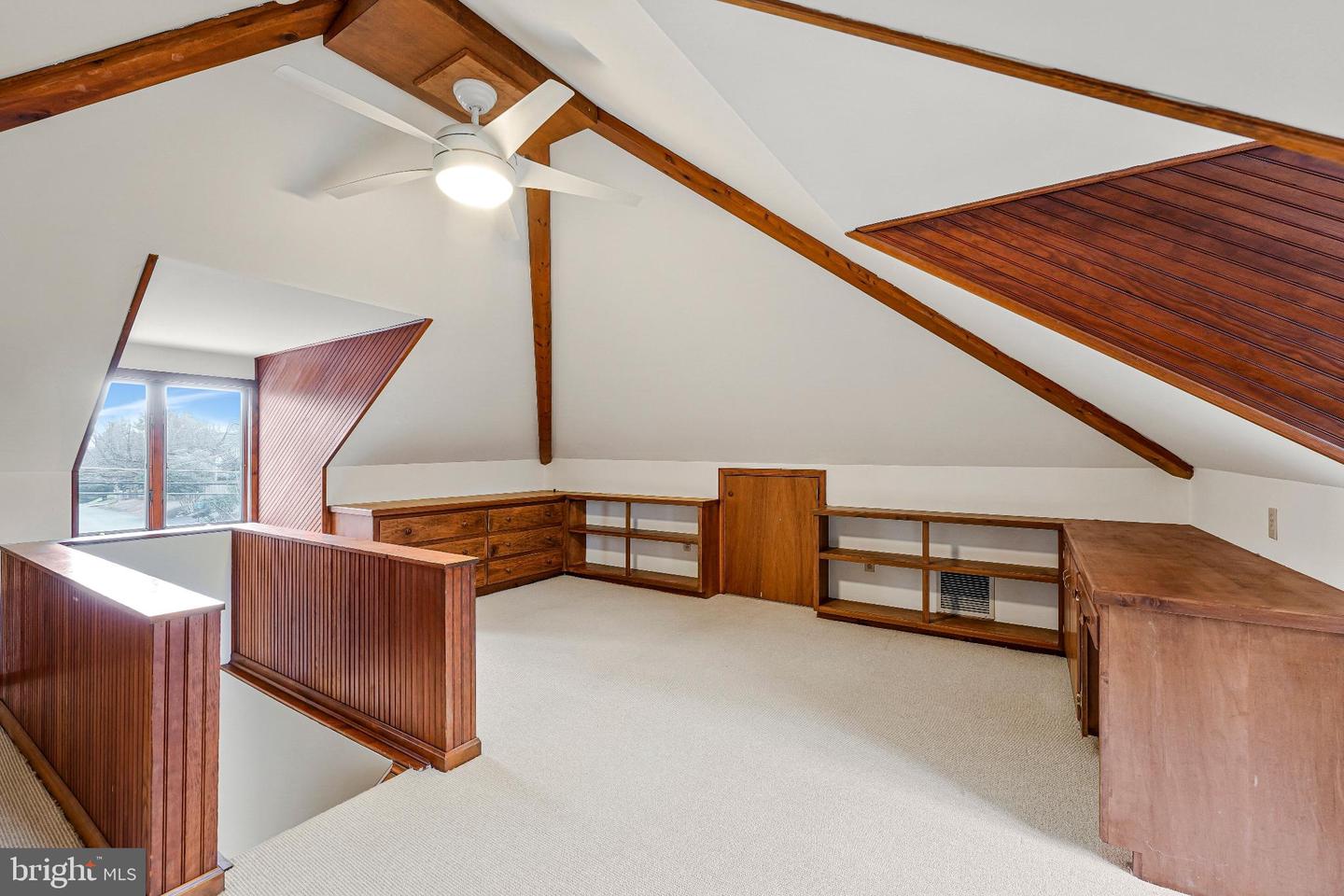 1120 BALLS HILL RD, MCLEAN, Virginia 22101, 5 Bedrooms Bedrooms, 10 Rooms Rooms,3 BathroomsBathrooms,Residential,For sale,1120 BALLS HILL RD,VAFX2286668 MLS # VAFX2286668