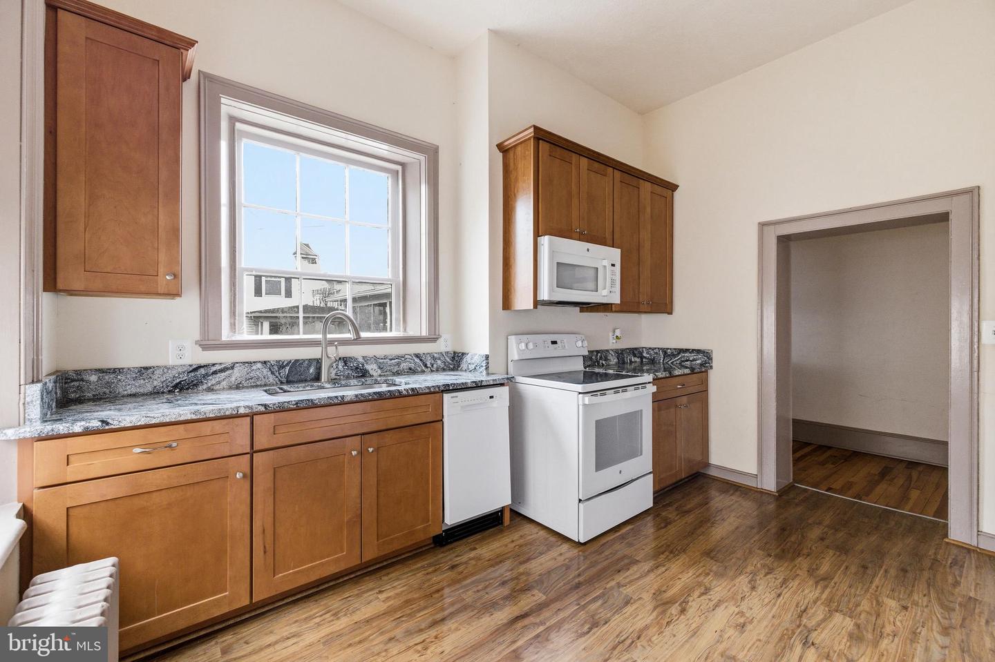 221 W MAIN ST, LURAY, Virginia 22835, 3 Bedrooms Bedrooms, ,1 BathroomBathrooms,Residential,For sale,221 W MAIN ST,VAPA2005914 MLS # VAPA2005914