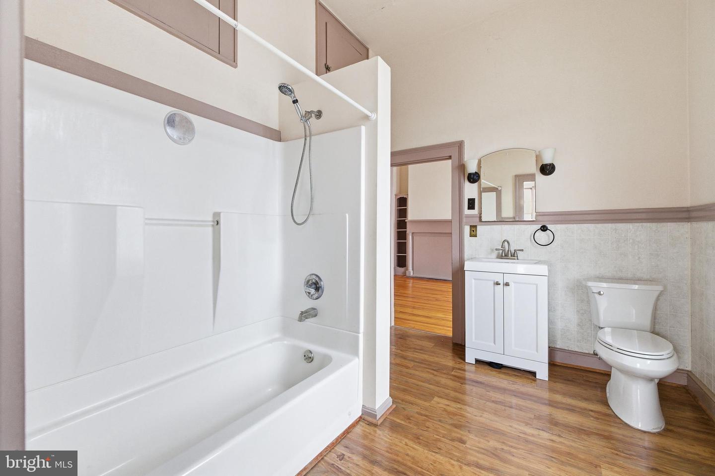 221 W MAIN ST, LURAY, Virginia 22835, 3 Bedrooms Bedrooms, ,1 BathroomBathrooms,Residential,For sale,221 W MAIN ST,VAPA2005914 MLS # VAPA2005914