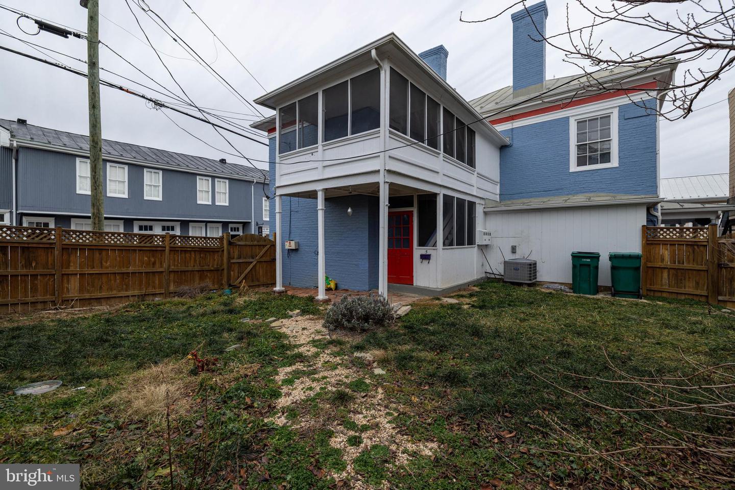 221 W MAIN ST, LURAY, Virginia 22835, 3 Bedrooms Bedrooms, ,1 BathroomBathrooms,Residential,For sale,221 W MAIN ST,VAPA2005914 MLS # VAPA2005914