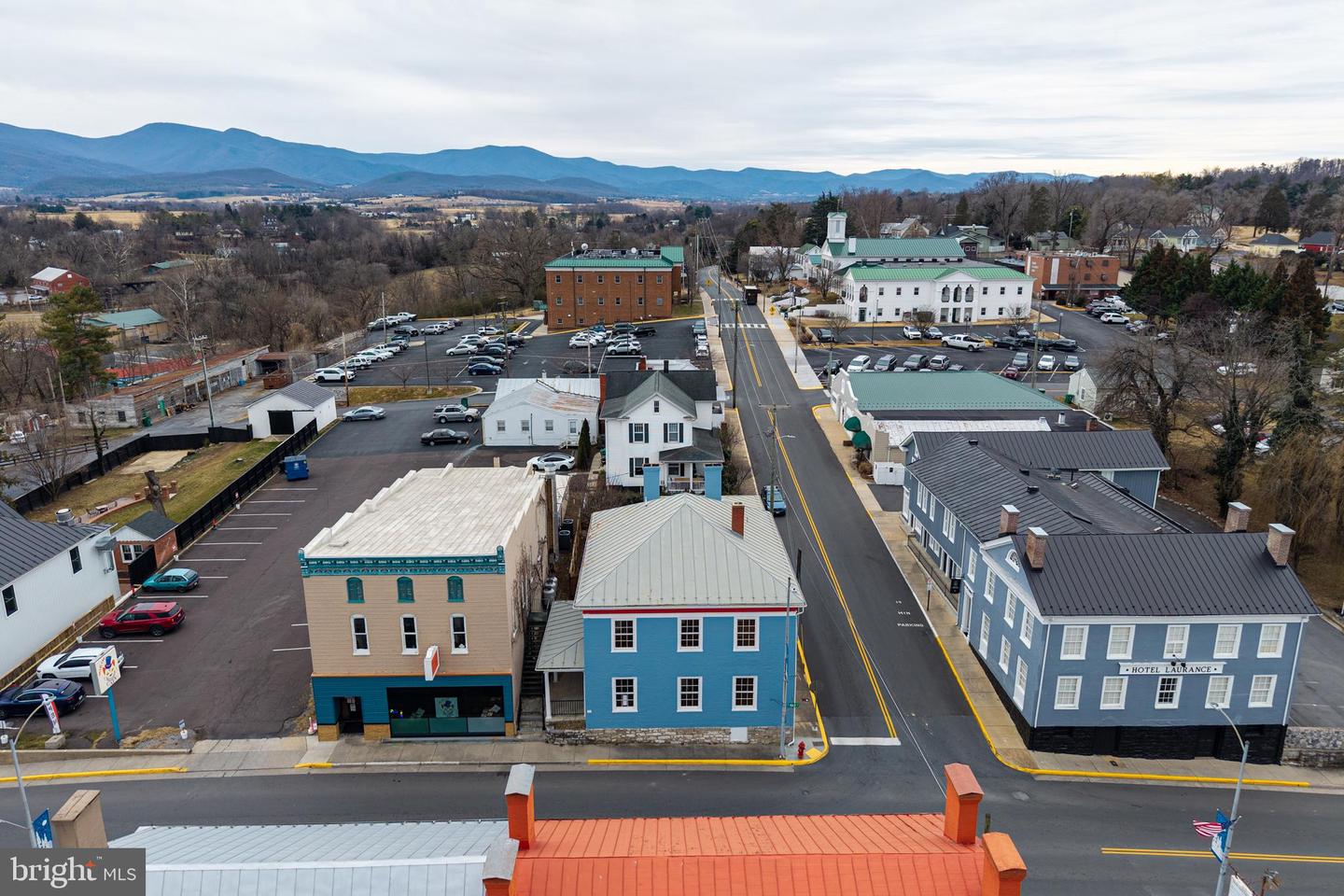 221 W MAIN ST, LURAY, Virginia 22835, 3 Bedrooms Bedrooms, ,1 BathroomBathrooms,Residential,For sale,221 W MAIN ST,VAPA2005914 MLS # VAPA2005914